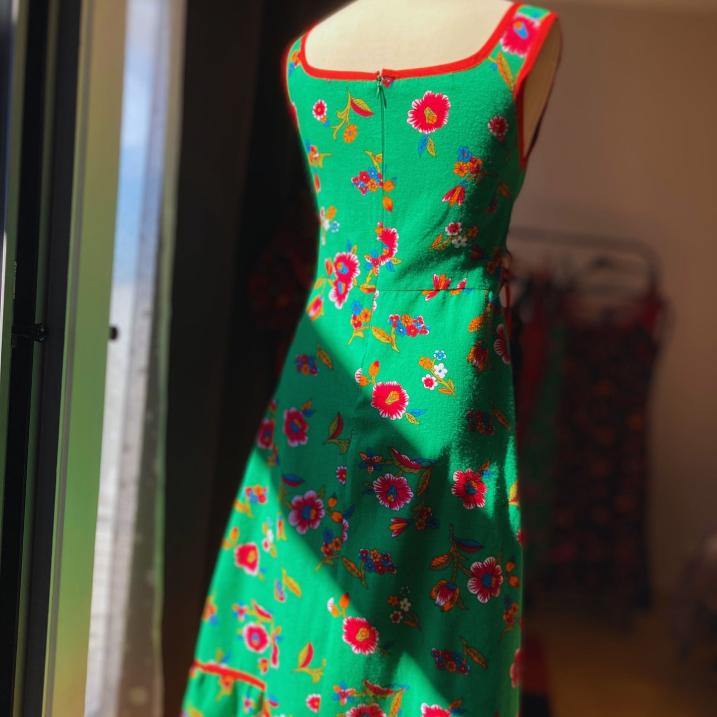 Green Retro Midi Dress